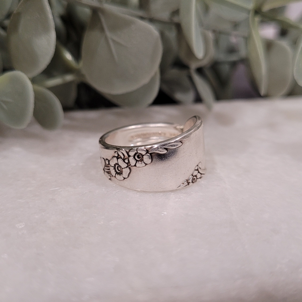 1940's 'Bridal Wreath' silver-plated Ring floral design - Picture 2 of 5